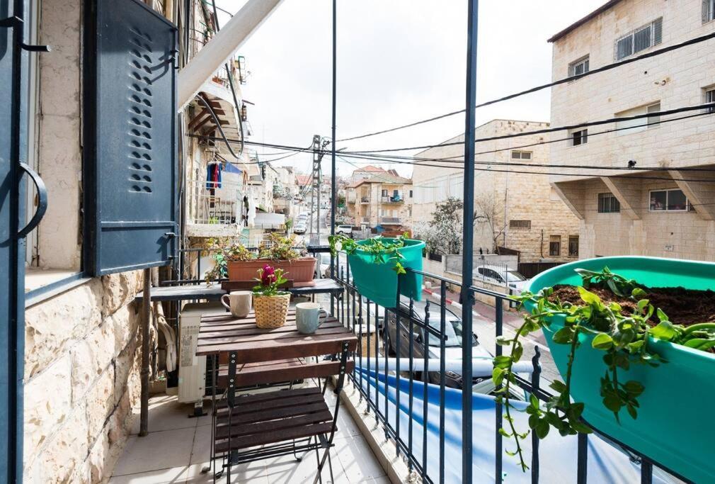 Eliyahu Salman #1 Jerusalem Exterior photo